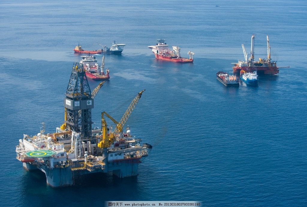 海上航母手抄报